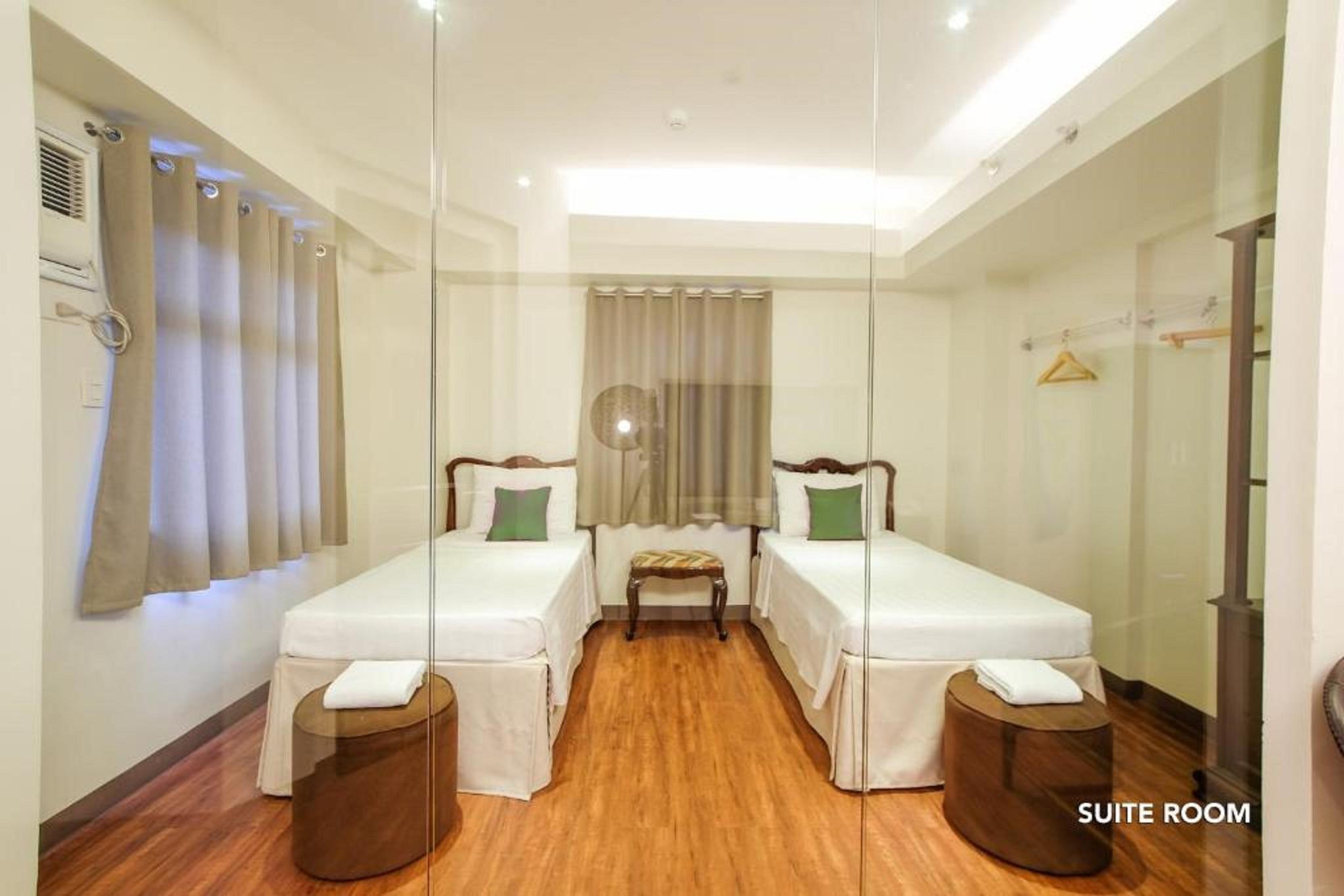 Hotel Myspace @bgc Pasig City