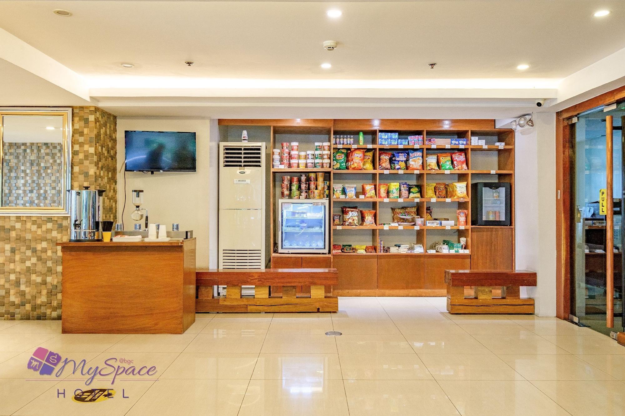 Myspace @bgc Hotel 3*
